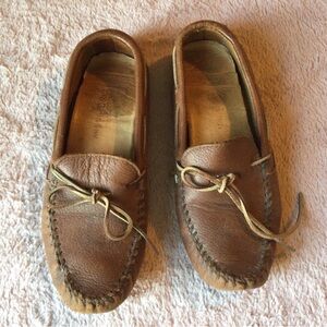 Minnetonka Moccasins 11